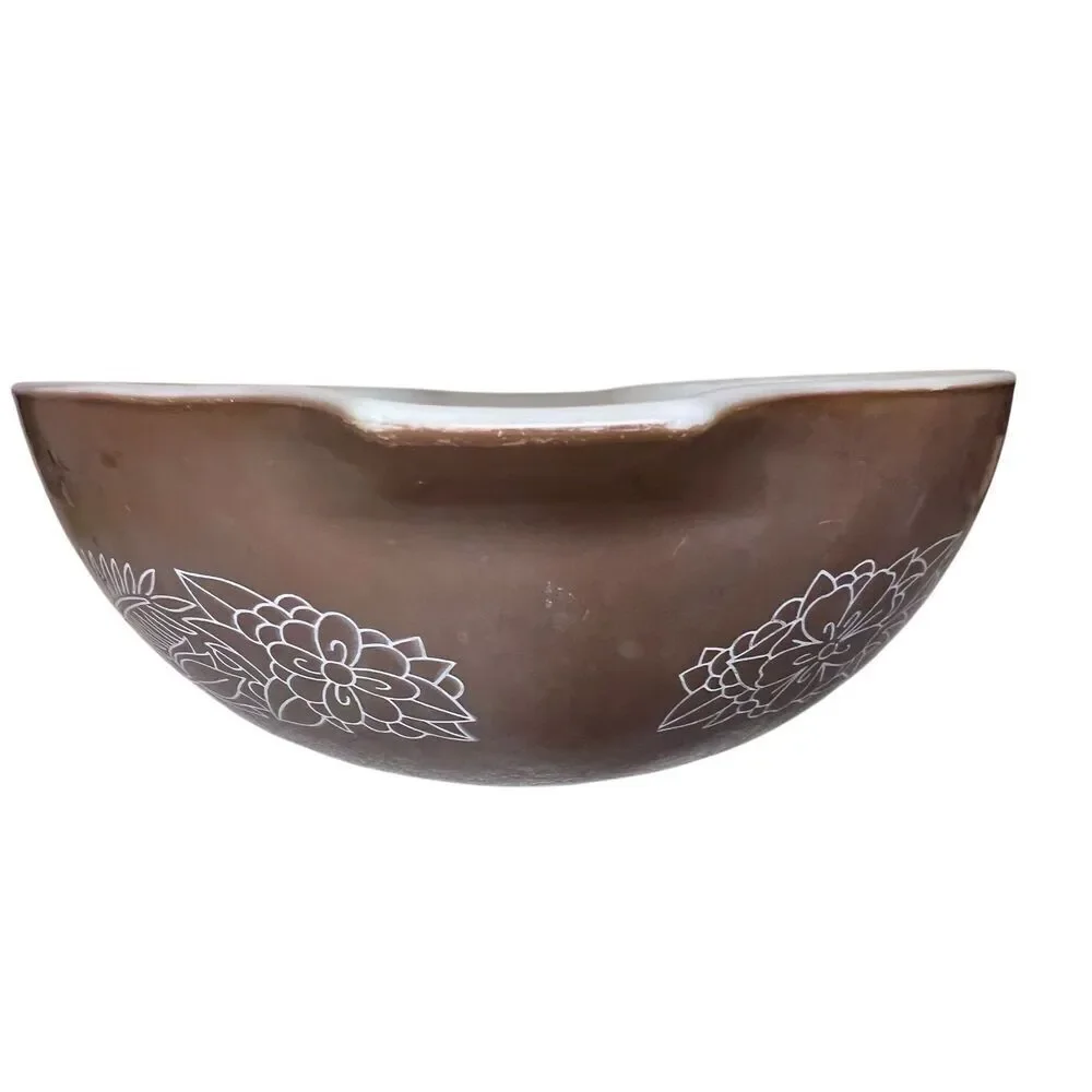 Vintage Pyrex Woodland Cinderella Bowl 444 Brown